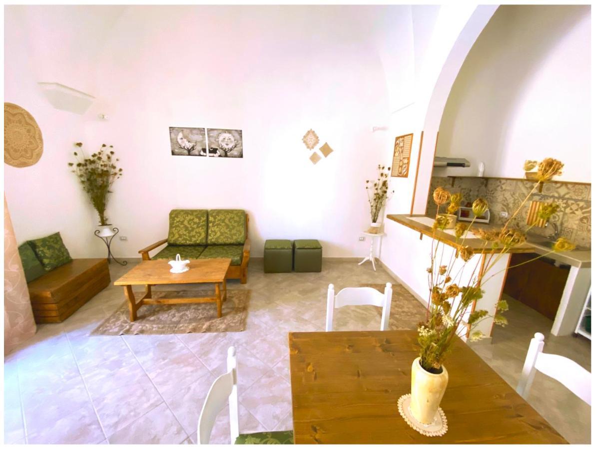 Botrugno Casa Vacanze Patrizia מראה חיצוני תמונה